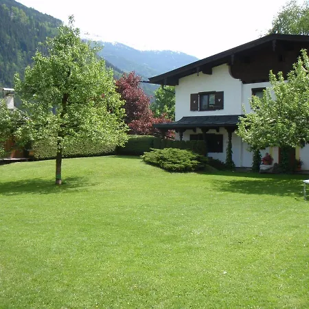 Bauernhaus Gartner Apartman Uderns